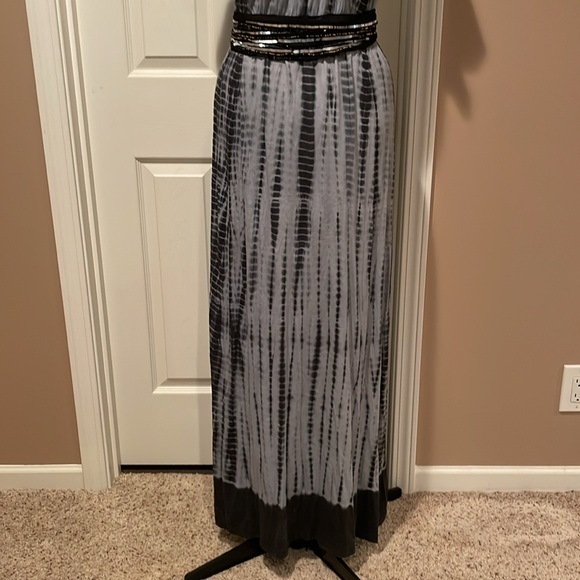 Tie dye Maxi Dress With Belt Flutter Sleeves Black Gray Size M - Picture 3 of 9